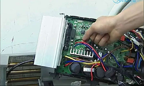 中牟美的空调电话是多少